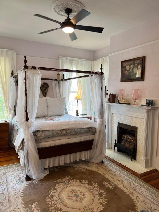 Hoyt House Luxury Bed & Breakfast Fernandina Beach Bagian luar foto